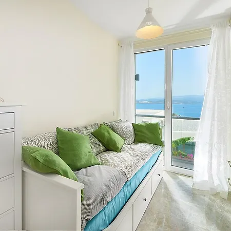 On The Coast Of The Aegean Sea Villa *