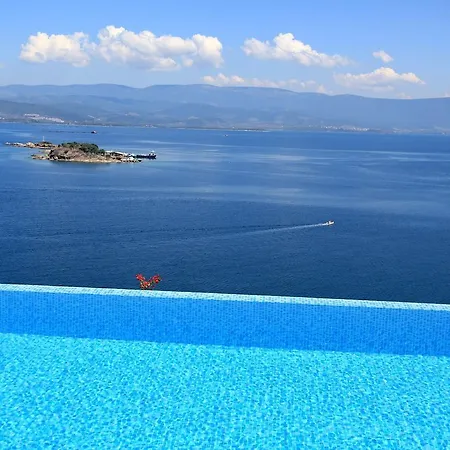 On The Coast Of The Aegean Sea Villa